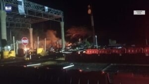 Atentado con explosivos del ELN en la Guajira, dejó 2 personas muertas y un peaje destruído